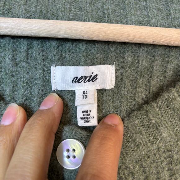NWOT Aerie Unreal Short Sleeve Cardigan Sz XL Button Front Olive Green Relaxed - Picture 14 of 15